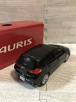【希少】欧州トヨタ　オーリス　ミニカー　 1/43 ブラック 希少】欧州トヨタ オーリス ミニカー 1/43 ブラック - メルカリ